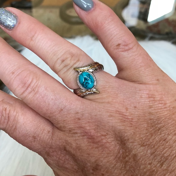 Feather Ring - Picture 2 of 4